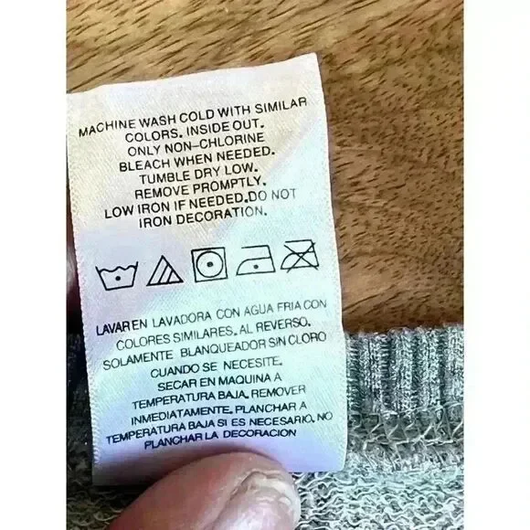 Disney Frozen Elsa Crop Top Sweater, Size M - Picture 5 of 13